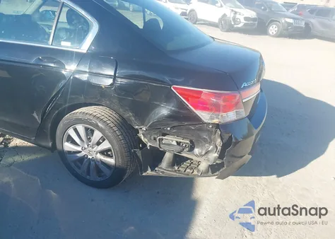 2011 Honda Accord 2.4 Ex z USA, uszkodzony, nr VIN 1HGCP2F76BA029154